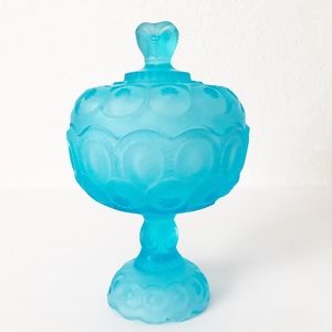 SOLD on Ⓜ️ | Vintage 10” Rare L.E. Smith Moon and Stars Frosted Ice Blue Compote